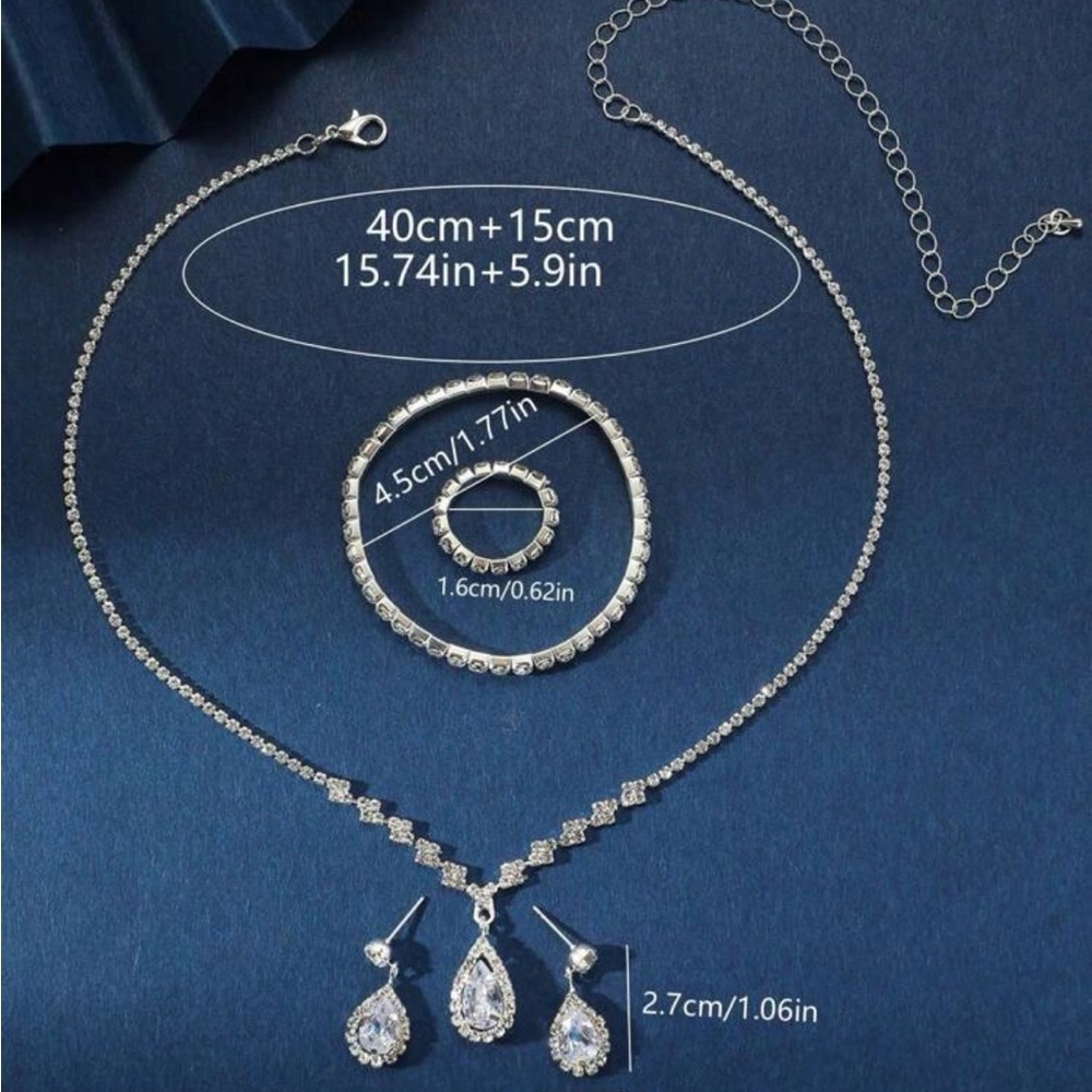 5pcs Sparkling Rhinestone Jewelry Set - Picture 4 of 5